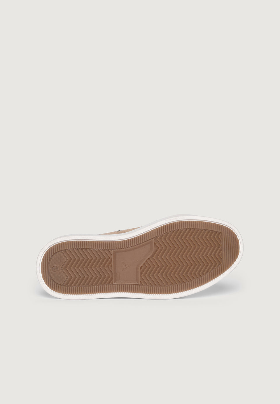 womens-vienna-suede-contrast-stitch-sneaker-beige