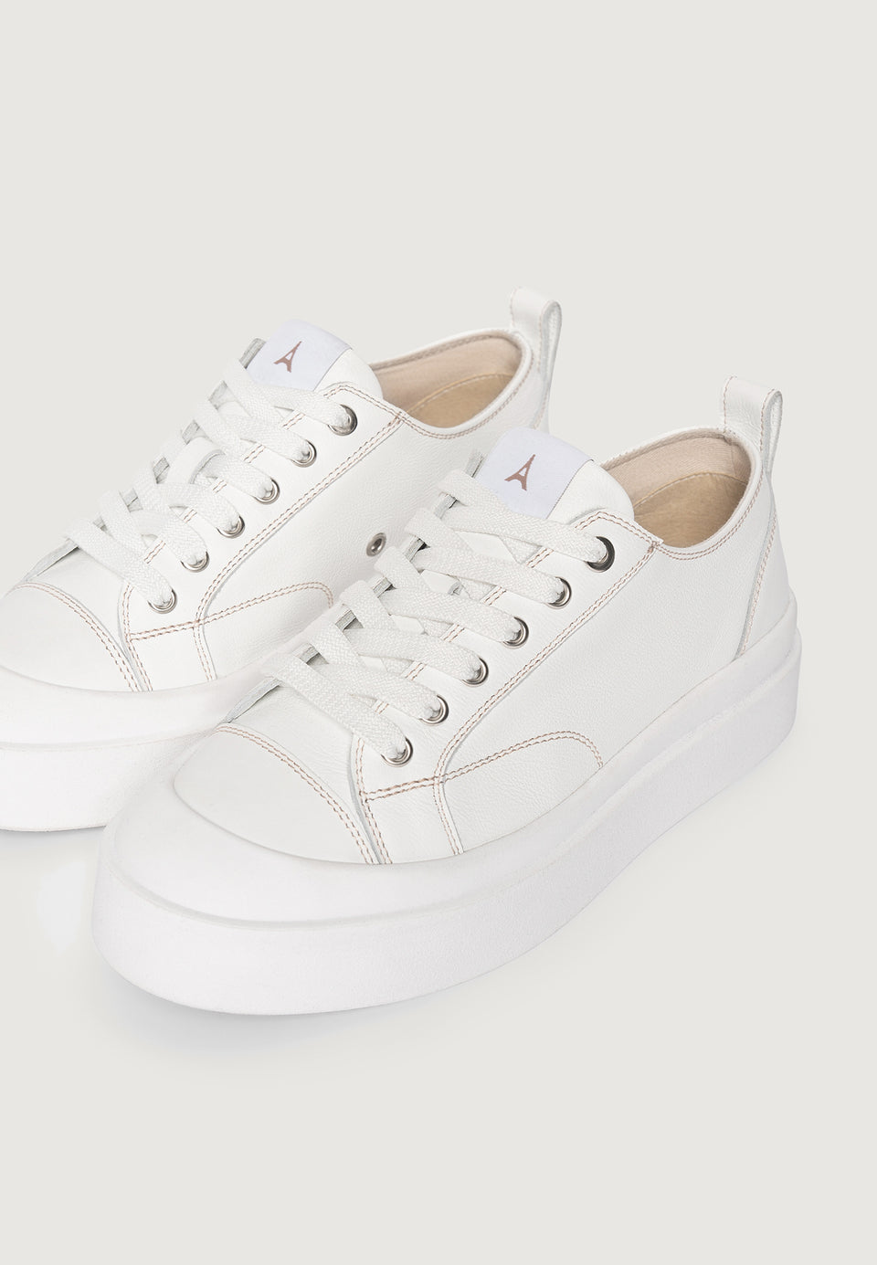 womens-vienna-leather-contrast-stitch-sneaker-white