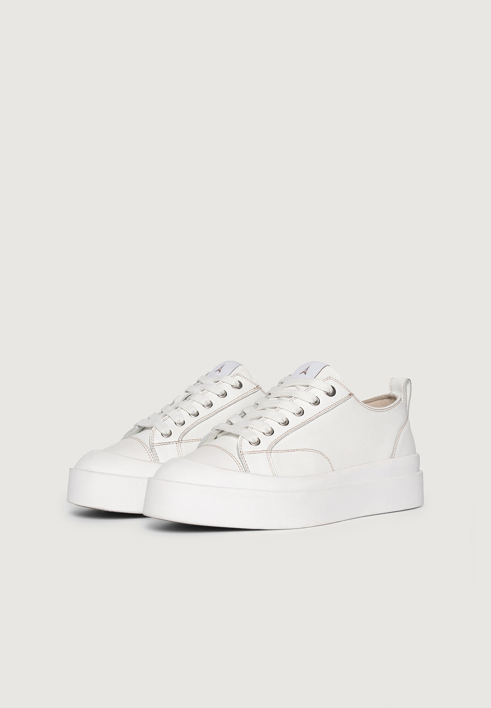 womens-vienna-leather-contrast-stitch-sneaker-white