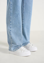 womens-vienna-leather-contrast-stitch-sneaker-white