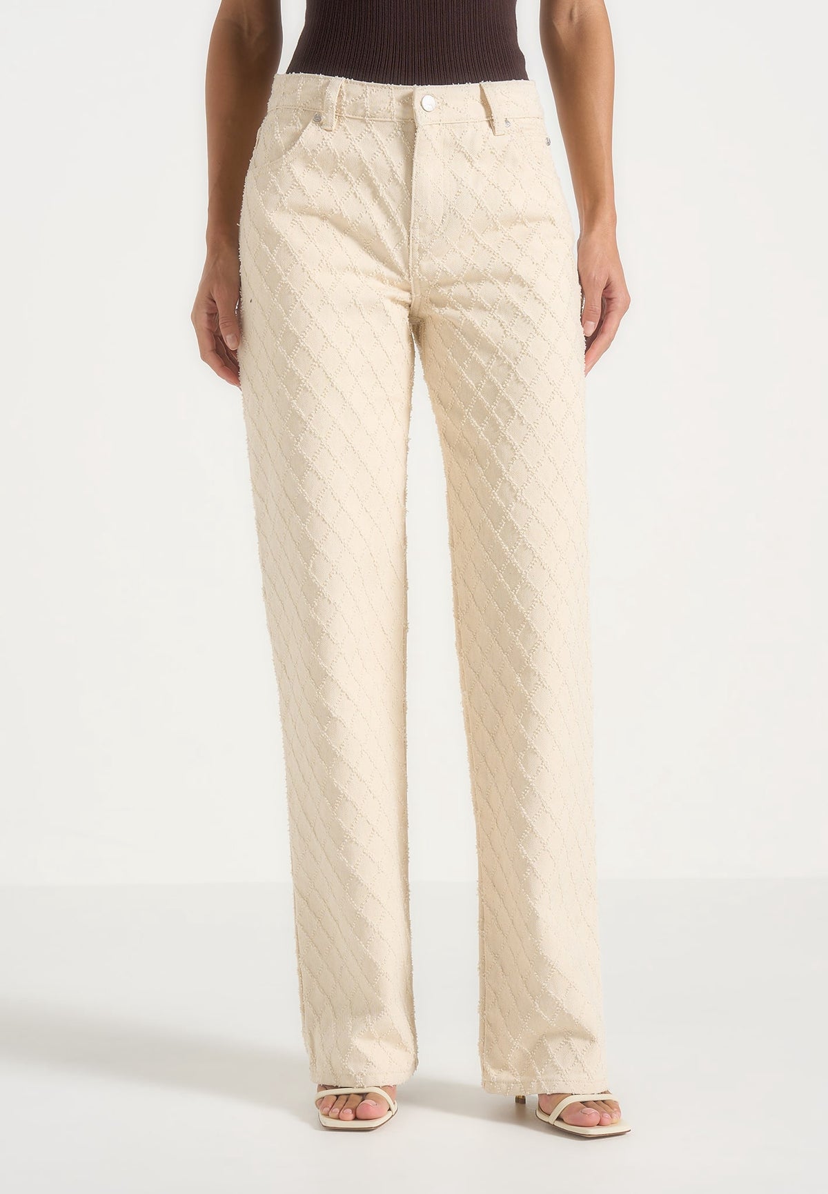 elyssa-diamond-stitch-denim-jeans-cream