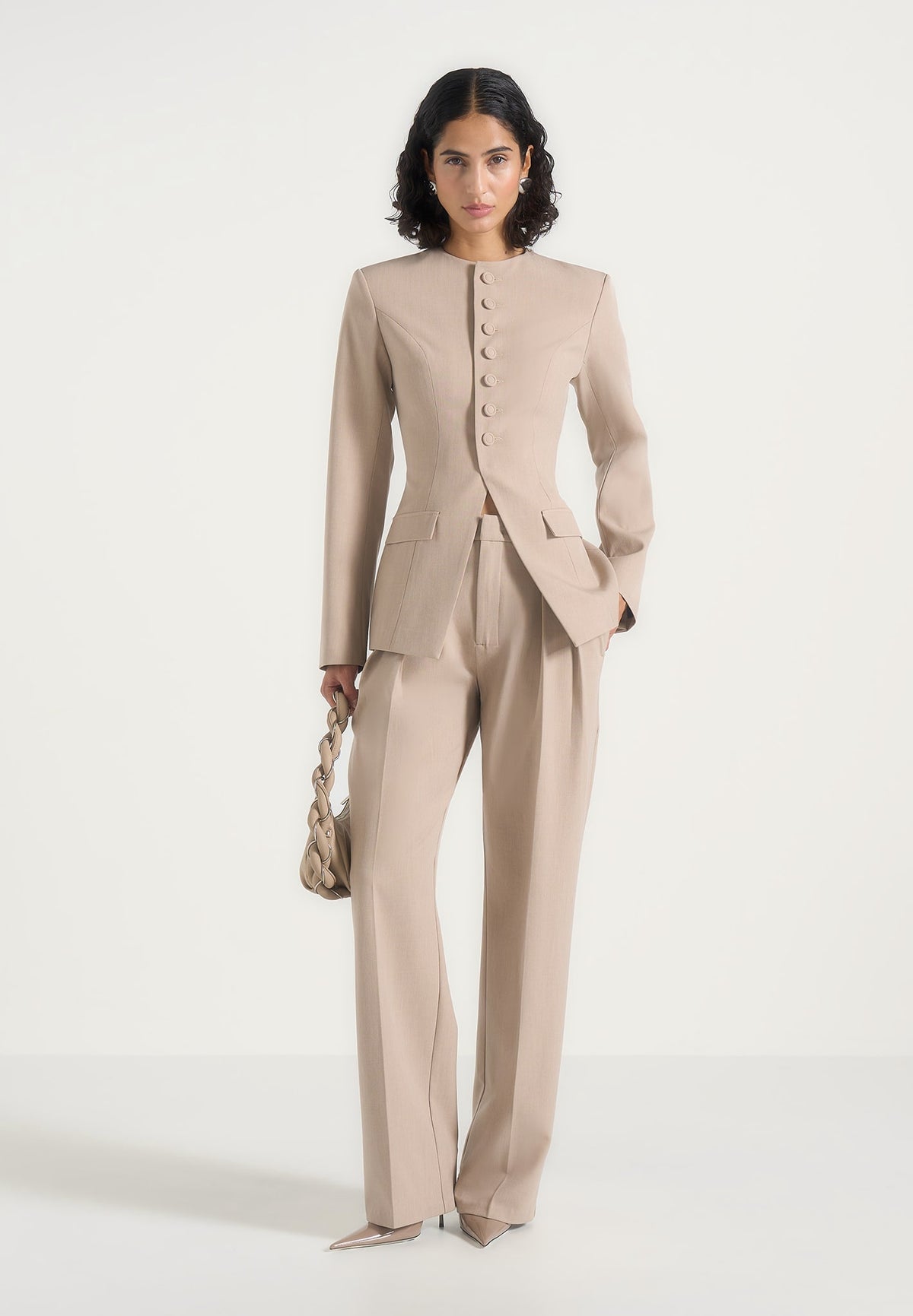 harper-tailored-cinch-blazer-with-detachable-collar-beige