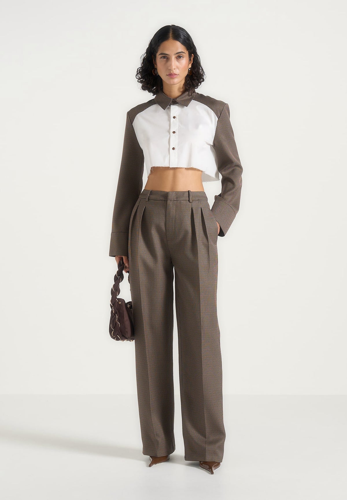 bernadette-houndstooth-cotton-cropped-shirt-white-brown