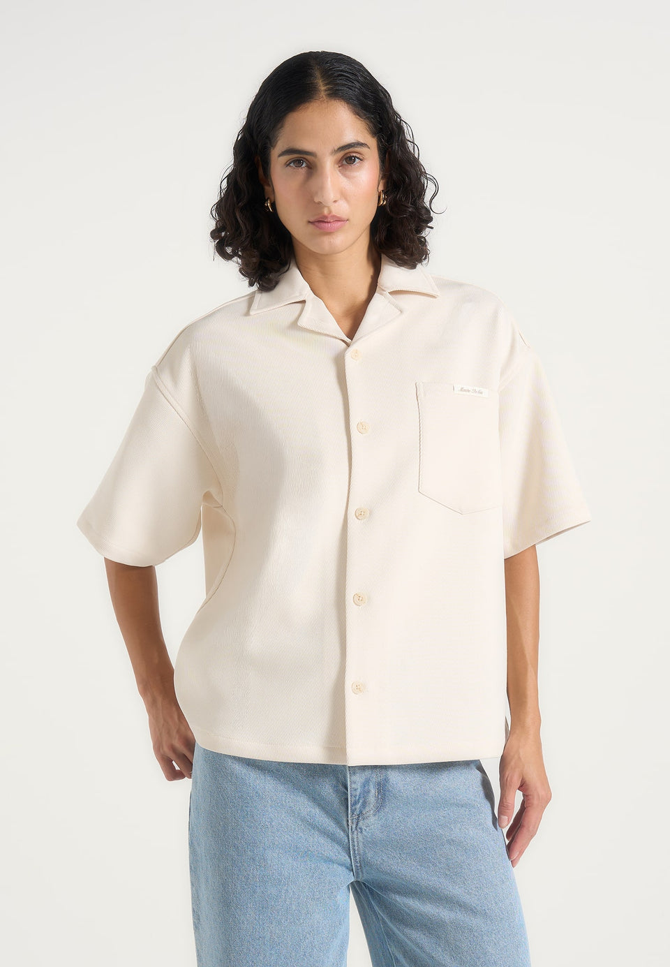brook-unisex-signature-twill-boxy-shirt-cream
