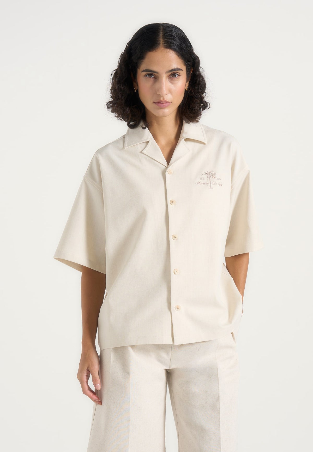 alexis-unisex-cote-dazur-boxy-shirt-cream