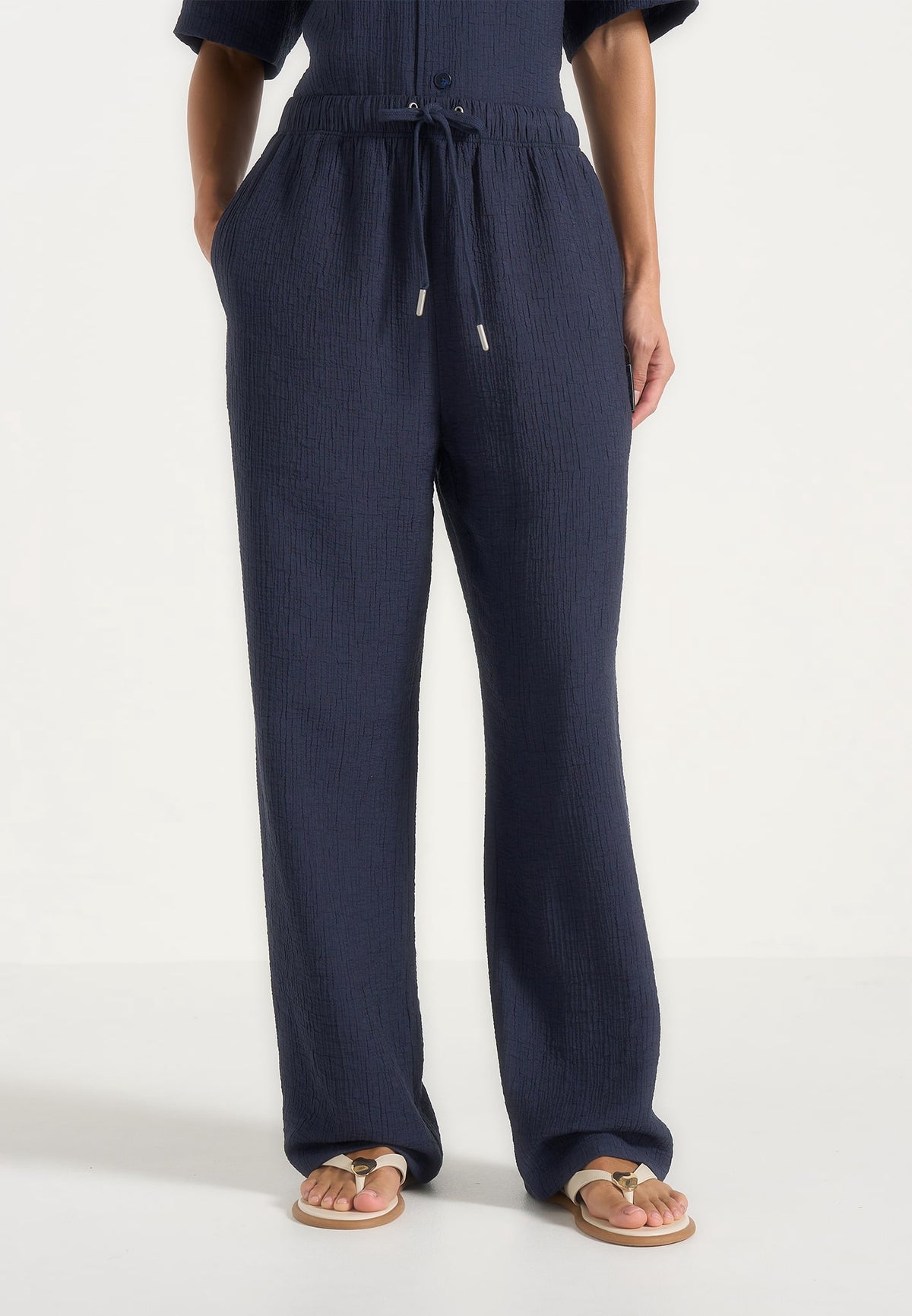 addison-unisex-textured-relaxed-fit-trousers-navy