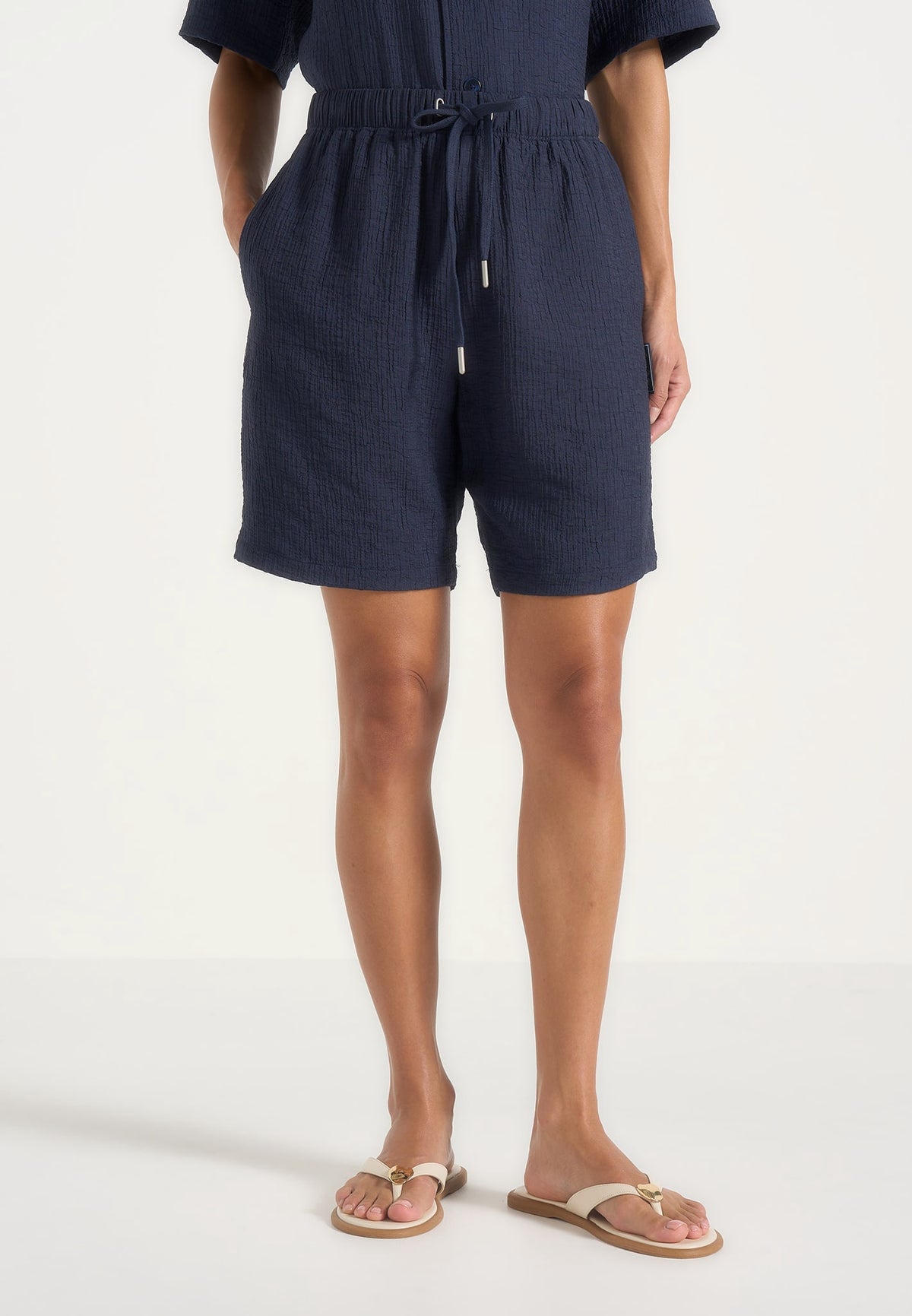 ari-unisex-textured-shorts-navy