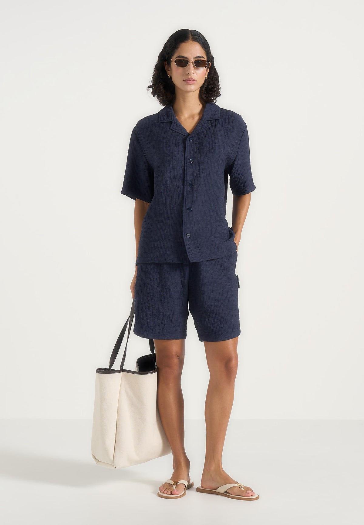 ari-unisex-textured-shorts-navy