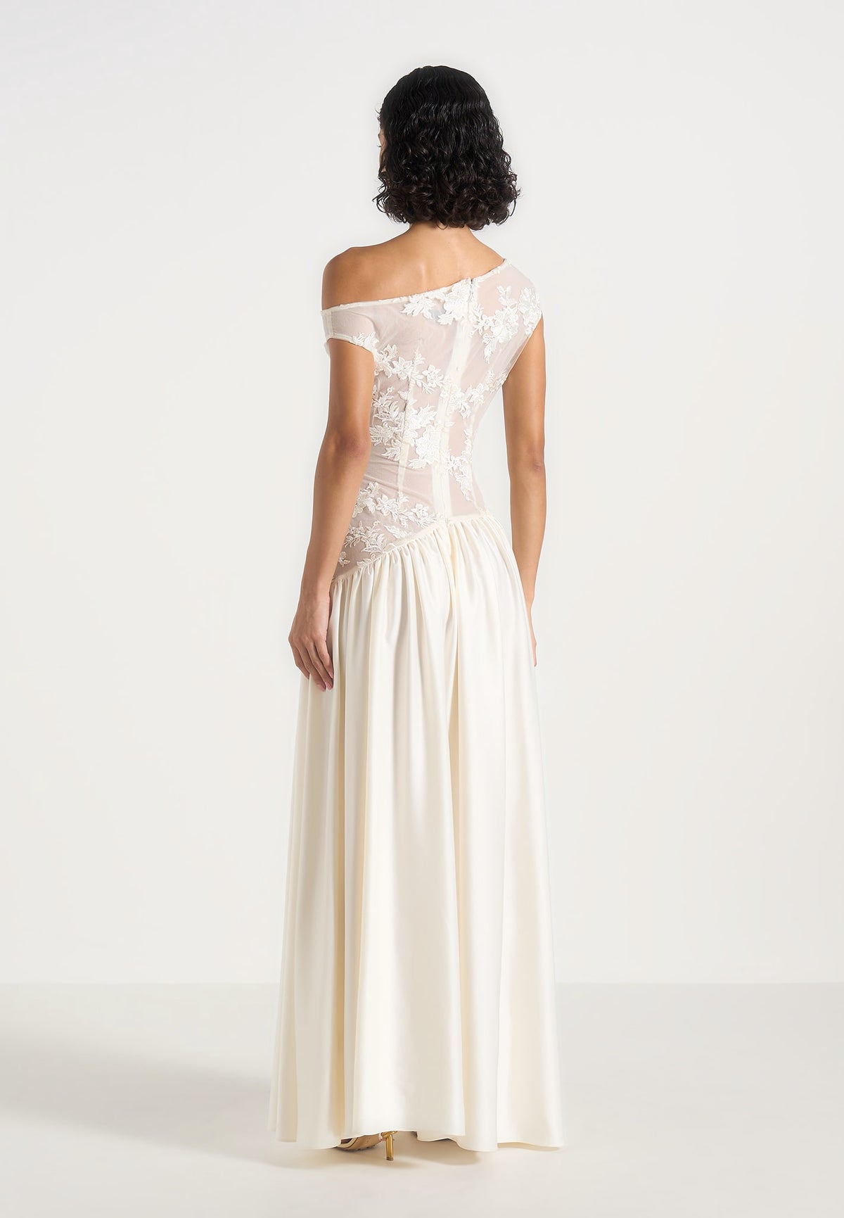 alanna-off-shoulder-fit-and-flare-maxi-dress-ivory