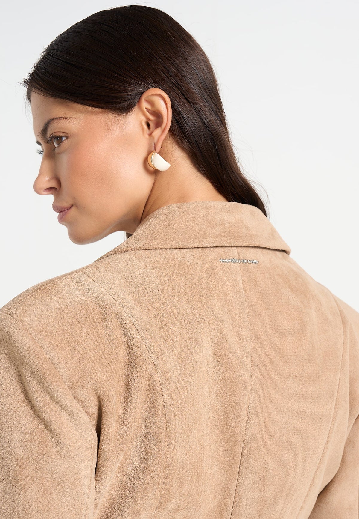claire-suede-wide-shoulder-cinch-waist-blazer-beige