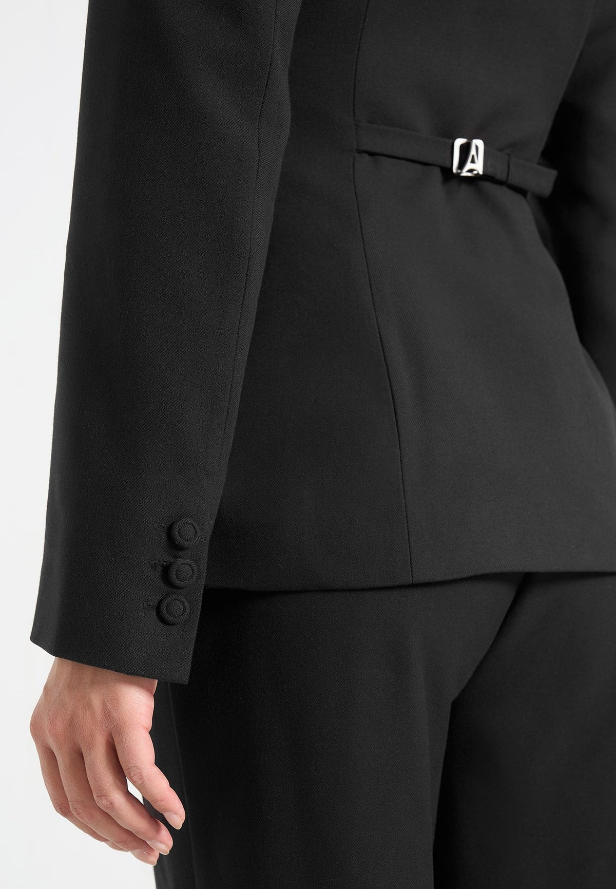harper-tailored-cinch-blazer-with-detachable-collar-black