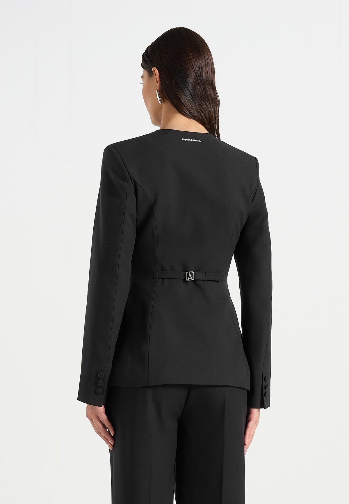 harper-tailored-cinch-blazer-with-detachable-collar-black