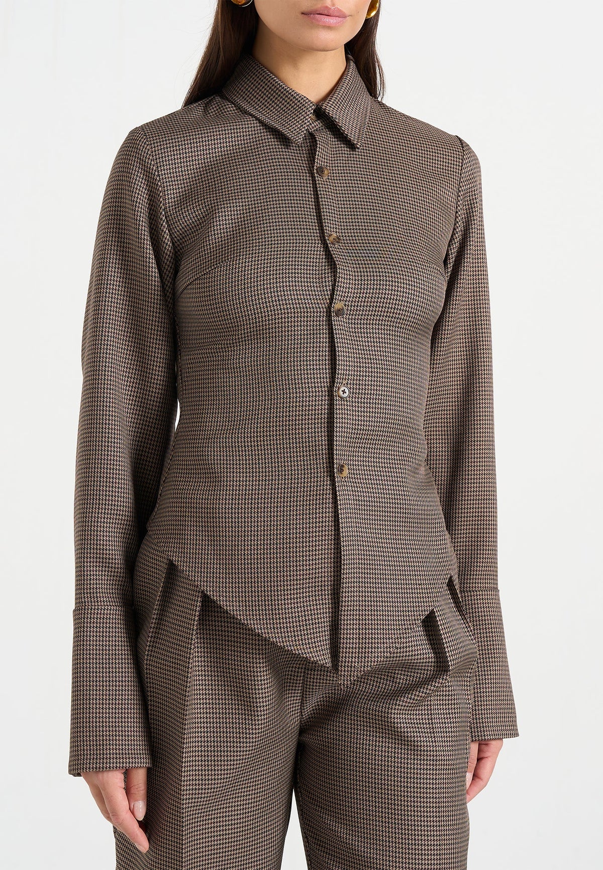 sonia-houndstooth-cinch-shirt-brown