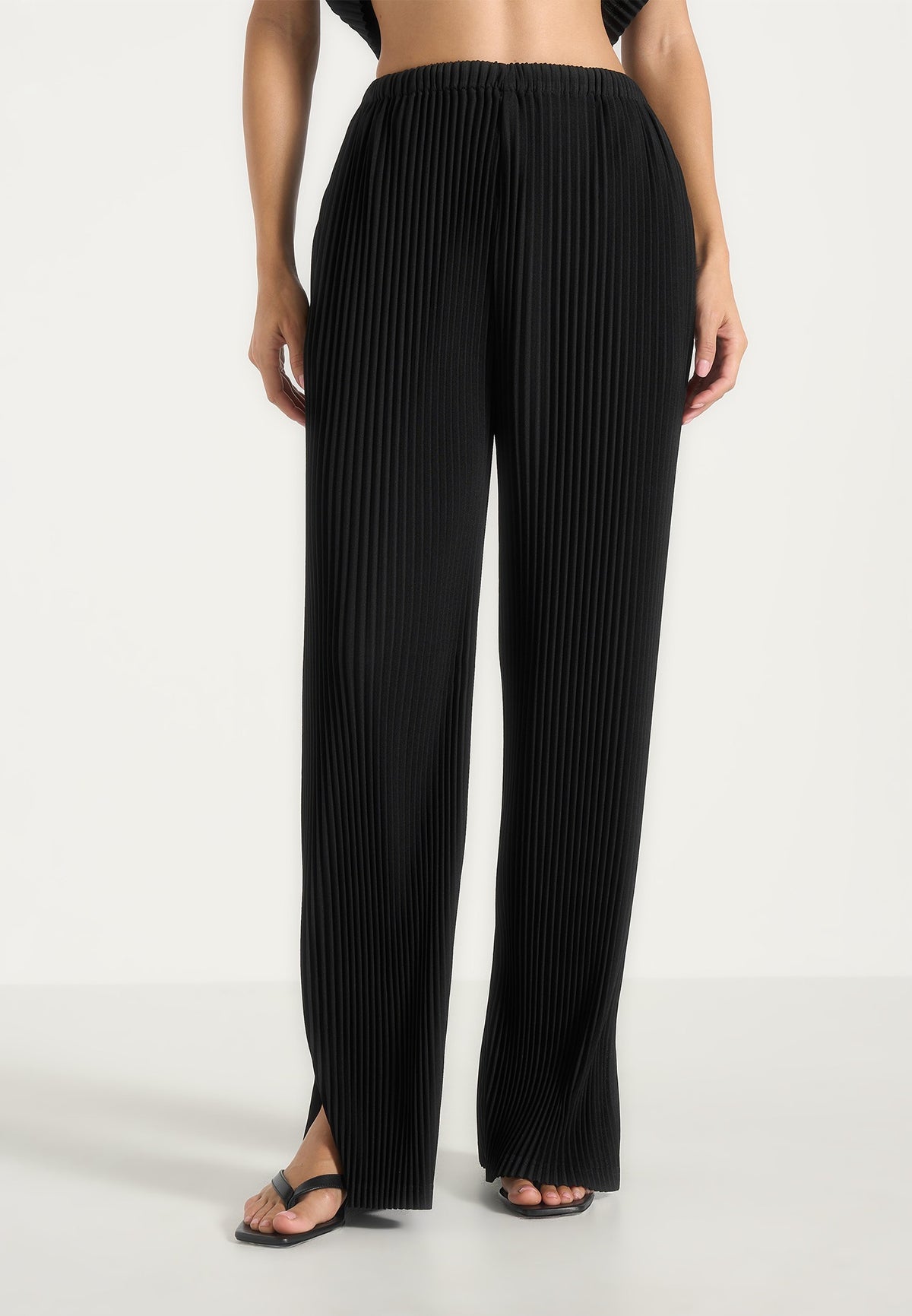 lila-pleated-trouser