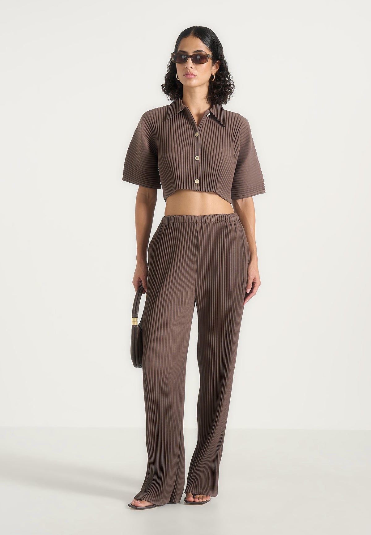 Mona - Cropped Pleated Short-Sleeve Shirt - Brown