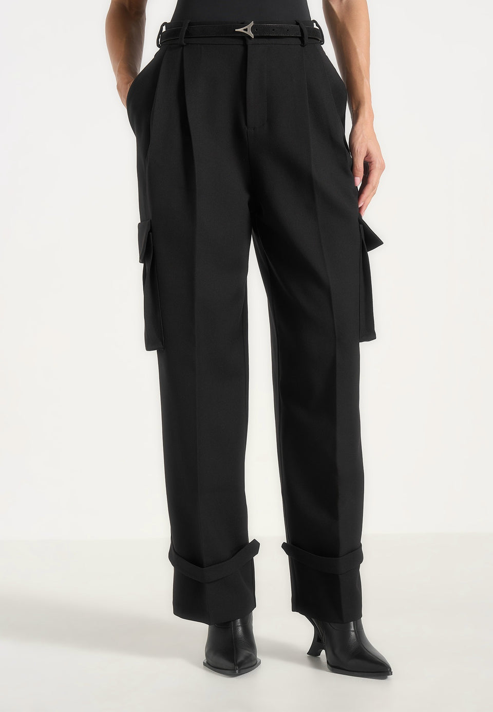 textured-tailored-pleated-cargo-trousers-black