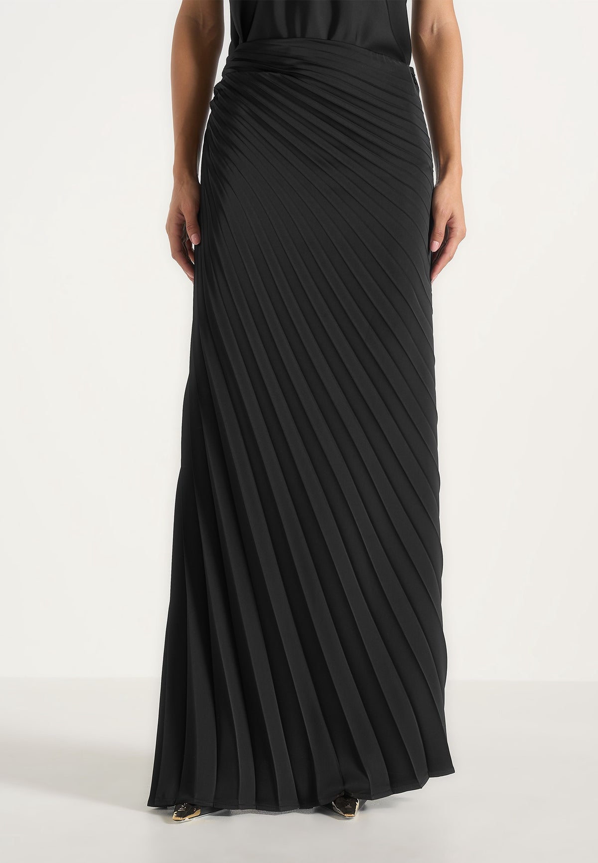 fiona-satin-fan-pleat-maxi-skirt-black