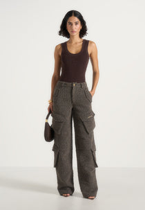 Anne - High Waisted Boucle Denim Cargo Pants - Brown