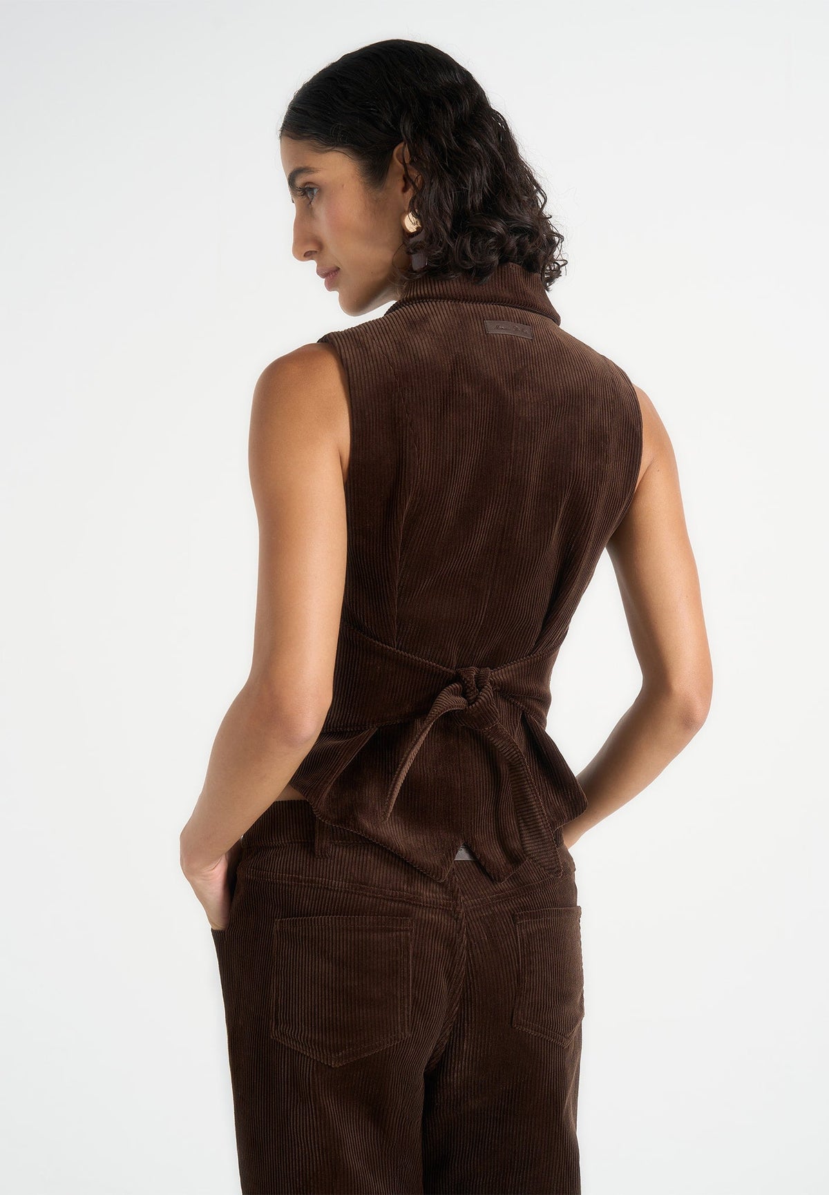 sydney-waistcoat-espresso